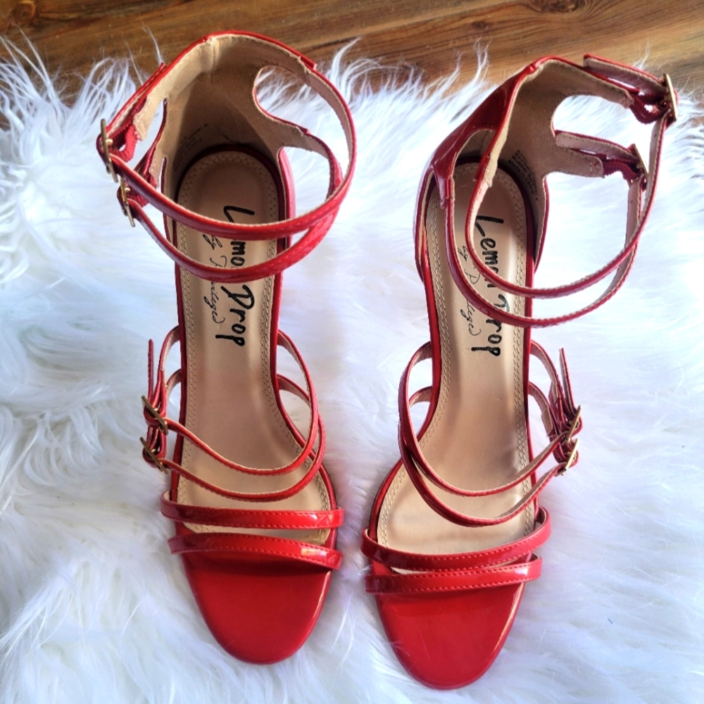 LEMON DROP BY PRIVILEGED Kumi Red Strappy Heels Size 7.5